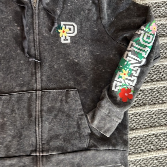 PINK Victoria’s Secret. Size XL. Gray super soft zip up hoodie. - Picture 4 of 8